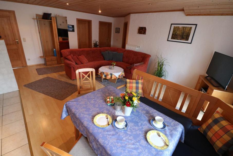 Haus Blumenfeld-Schwaiger Apartman Übersee Kültér fotó